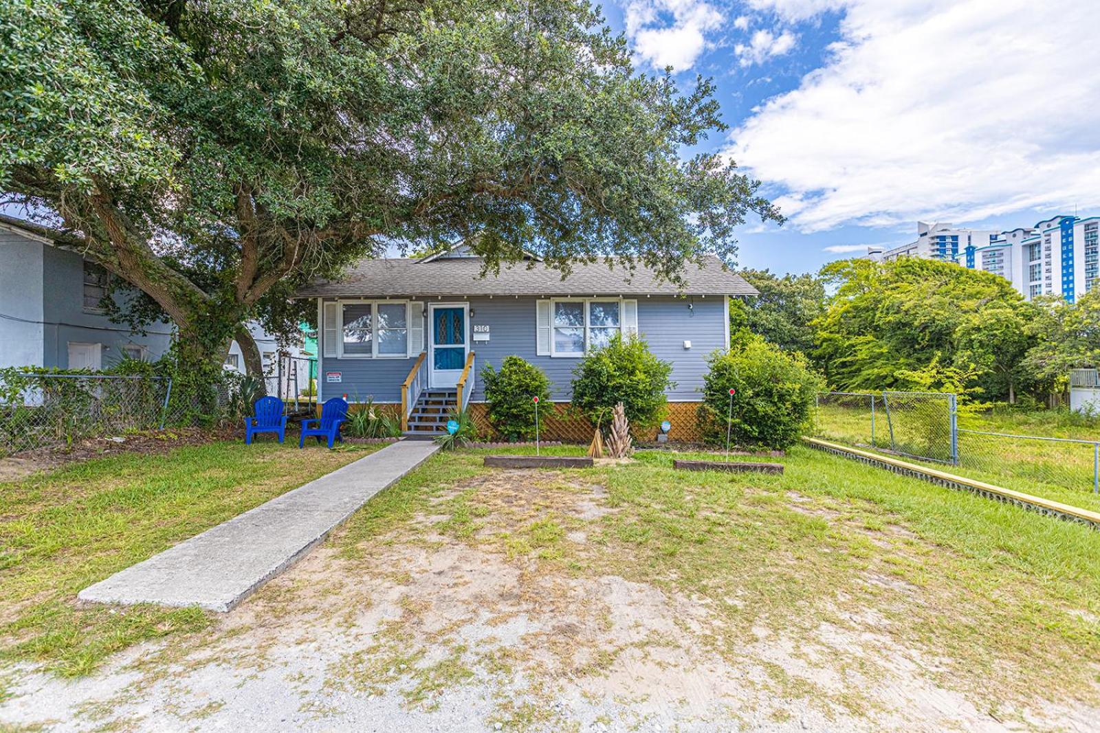 Gorgeous Centrally Located Ocean View 2 King, Huge Private Yard & Deck, Firepit, Bbq, & Game Tables Myrtle Beach Exteriör bild