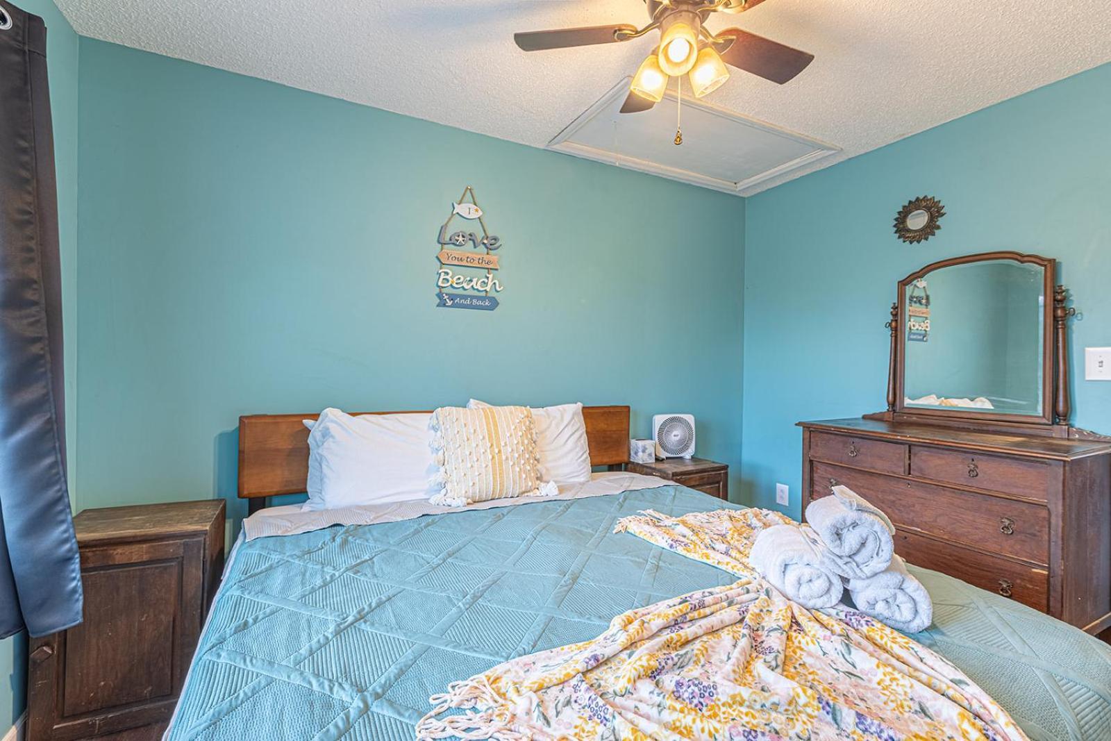 Gorgeous Centrally Located Ocean View 2 King, Huge Private Yard & Deck, Firepit, Bbq, & Game Tables Myrtle Beach Exteriör bild