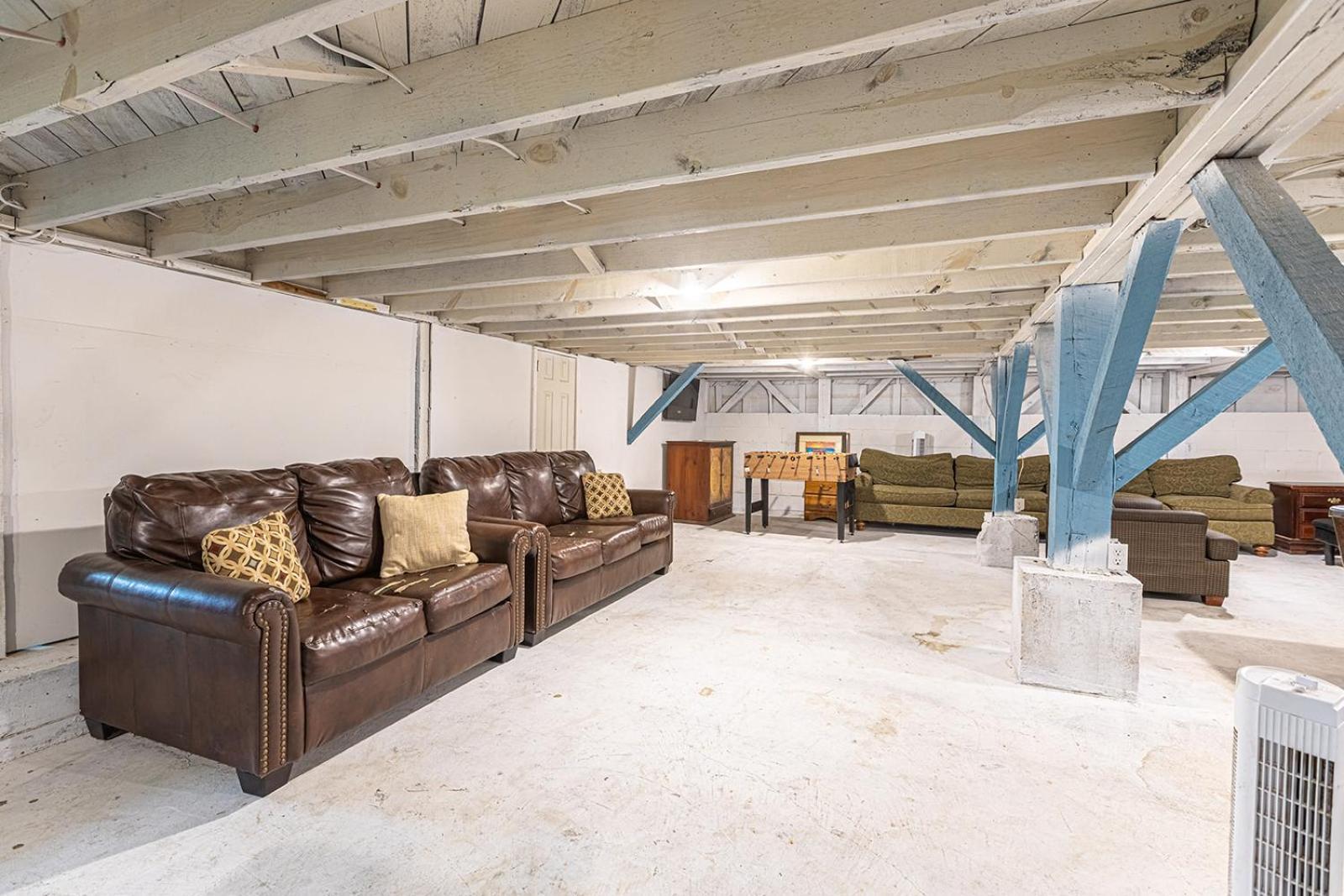 Gorgeous Centrally Located Ocean View 2 King, Huge Private Yard & Deck, Firepit, Bbq, & Game Tables Myrtle Beach Exteriör bild